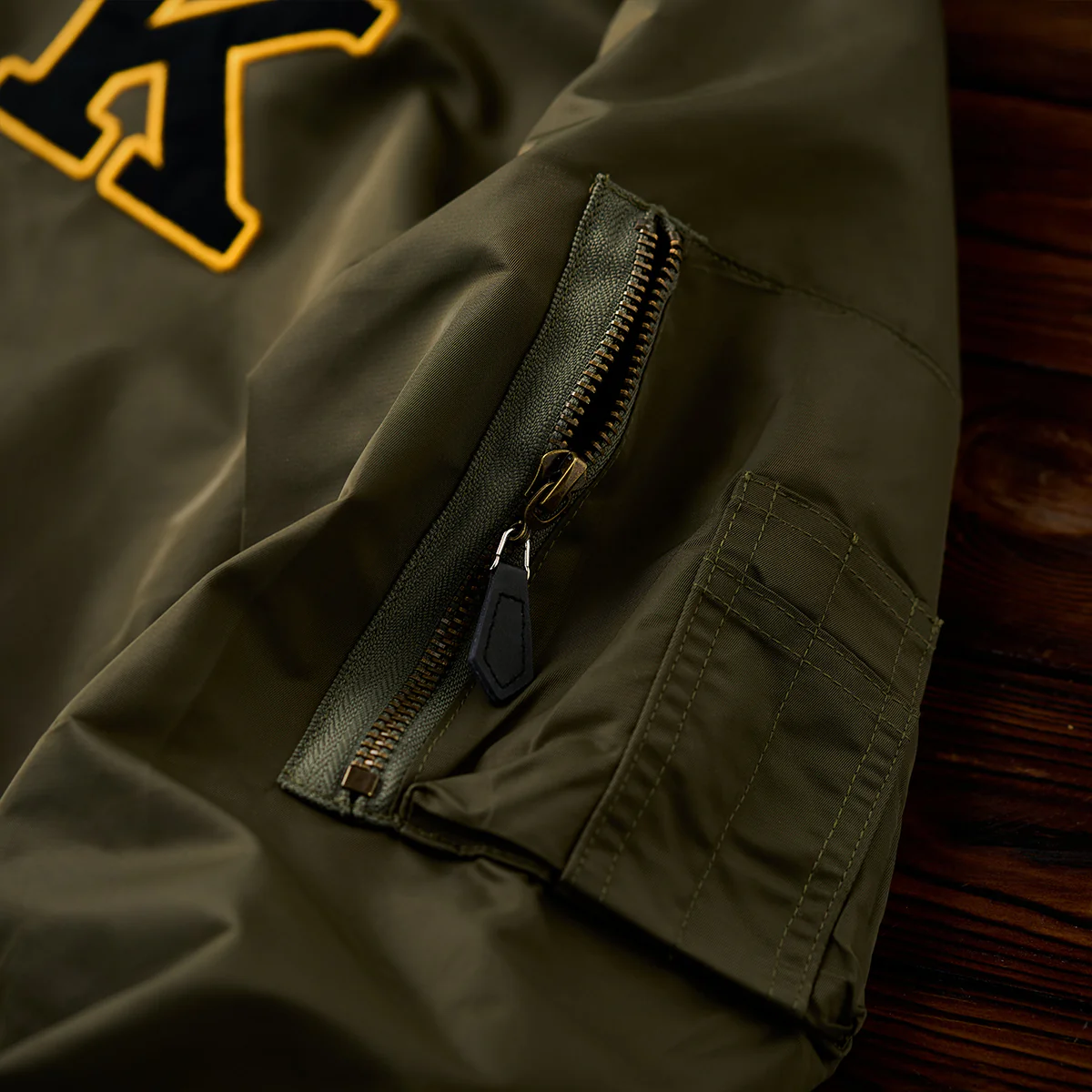 Thumbnail 11